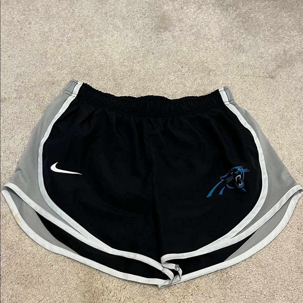 Nike Women's Black and Gray Sports Shorts